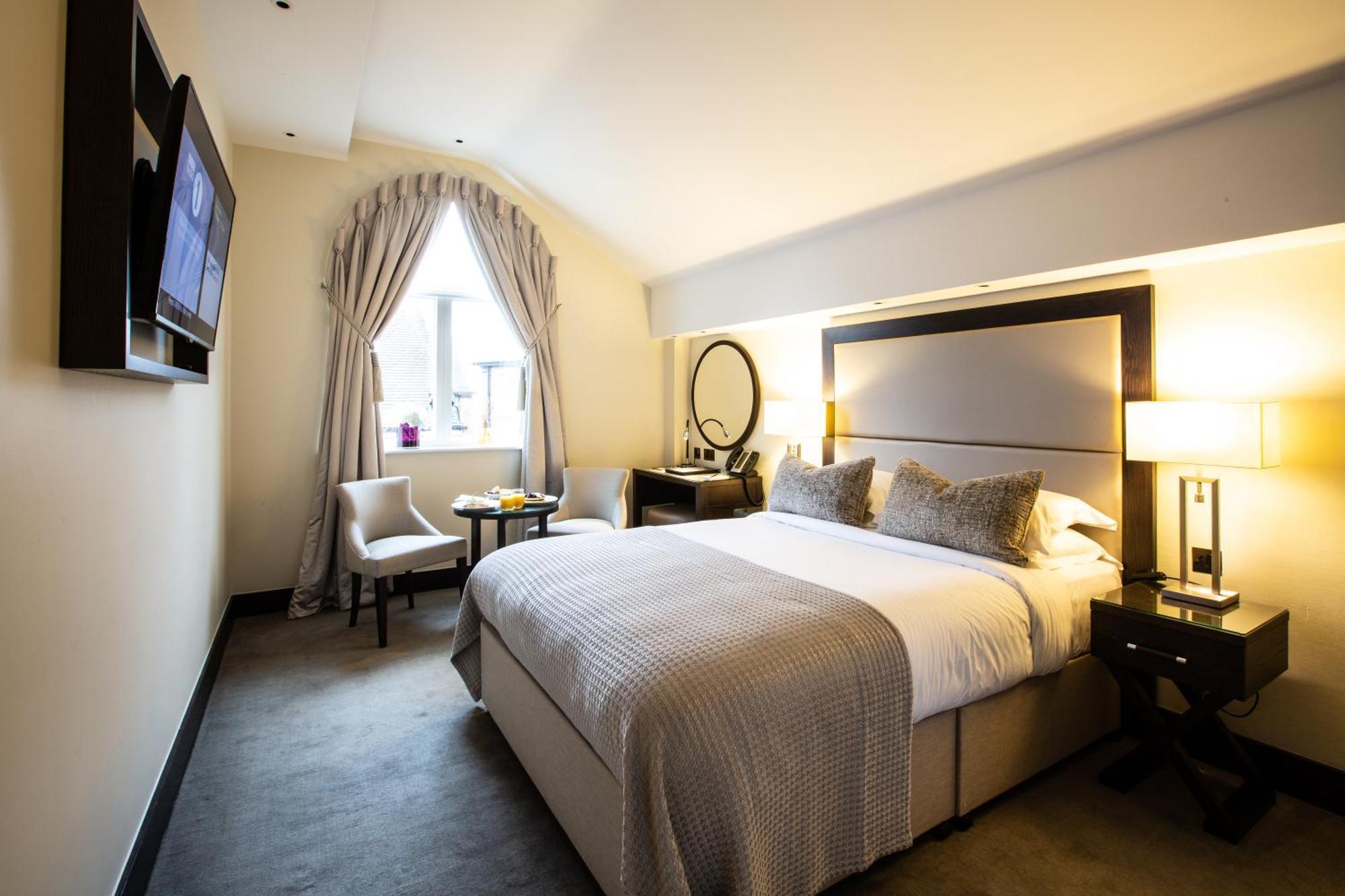 One Warwick Park Hotel Роял-Танбридж-Веллс Екстер'єр фото