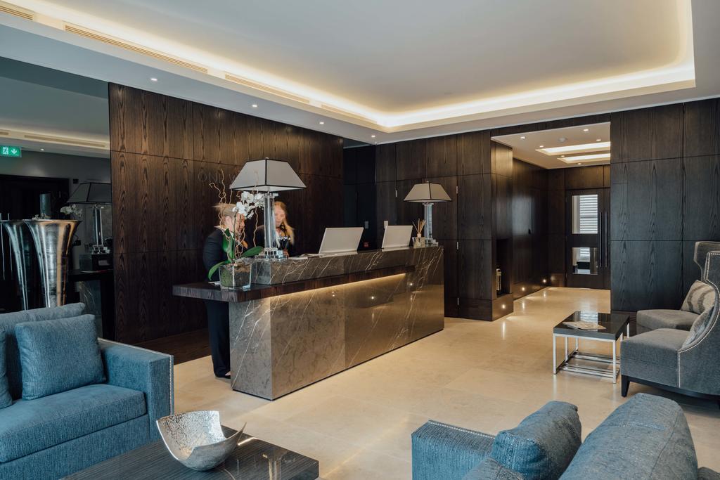 One Warwick Park Hotel Роял-Танбридж-Веллс Екстер'єр фото